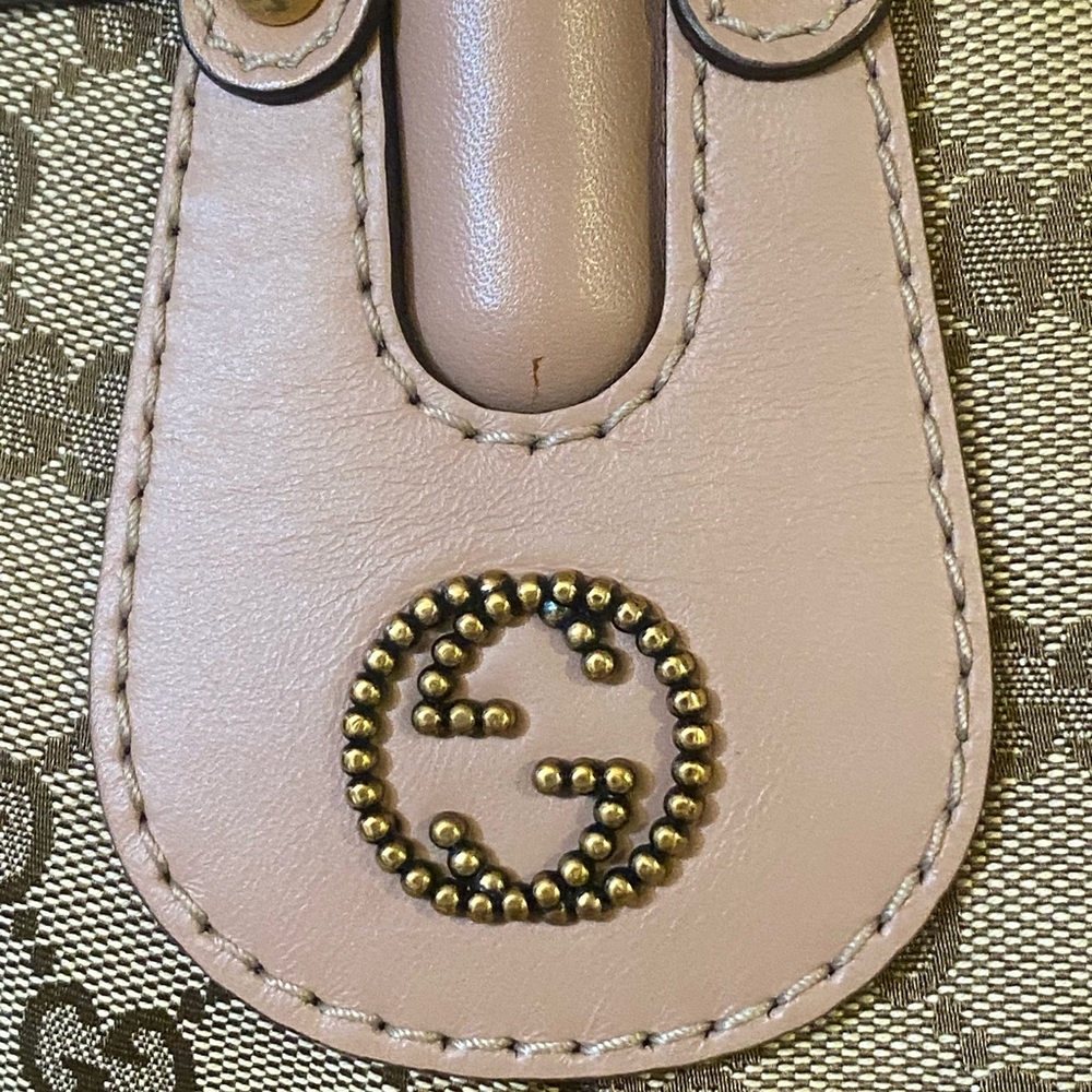 Gucci GG Canvas Scarlett Bag - Picture 3 of 11